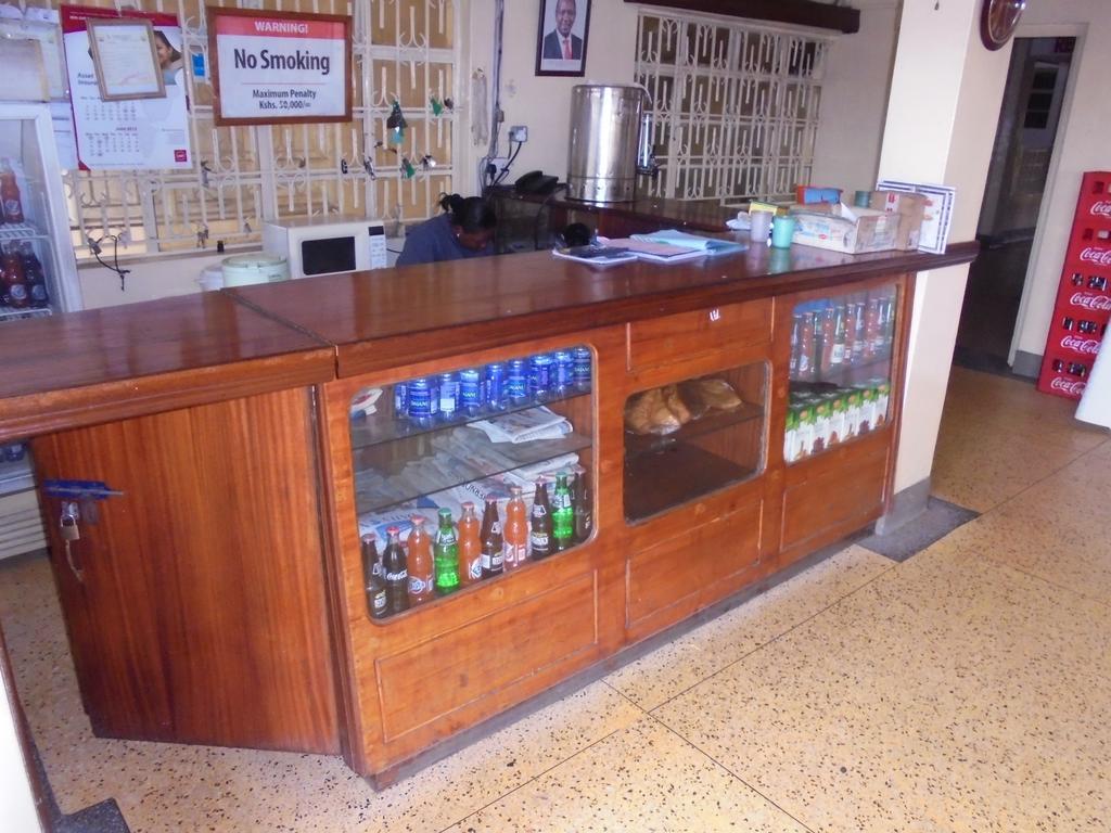 Seldom Hotel Nairobi Exterior photo